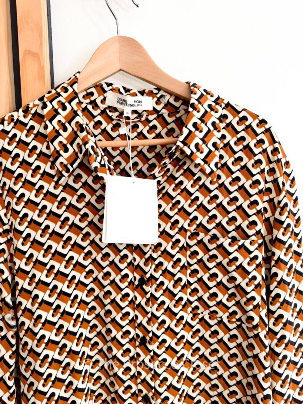 NWT *flawed* Diane Von Furstenberg DVF 100% Silk Button Dress (XL) - Picture 3 of 8